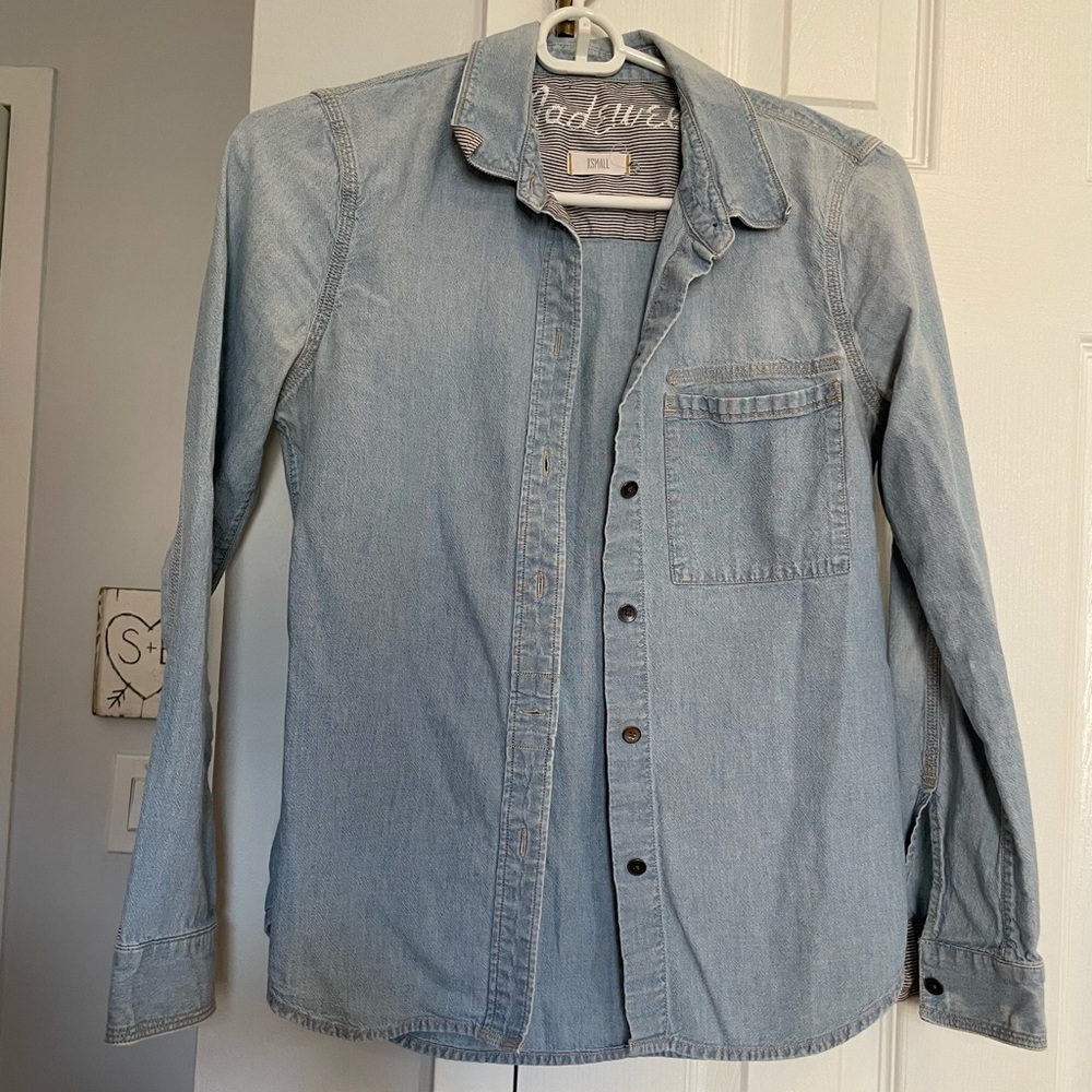 EUC Madewell Slim Fit Denim Button Up